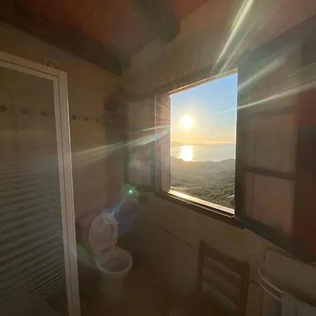 Maison De Village Vue 360° * Farinole